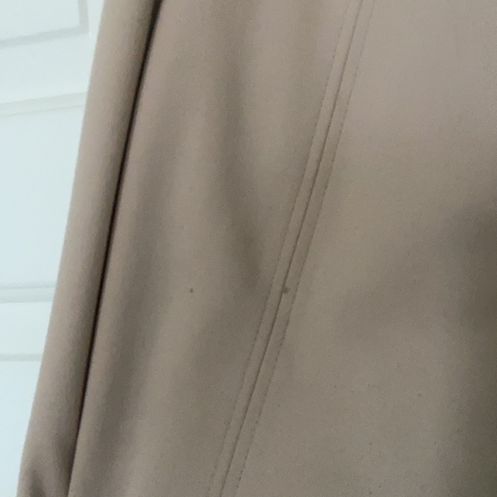 Tahari jacket - Picture 3 of 4